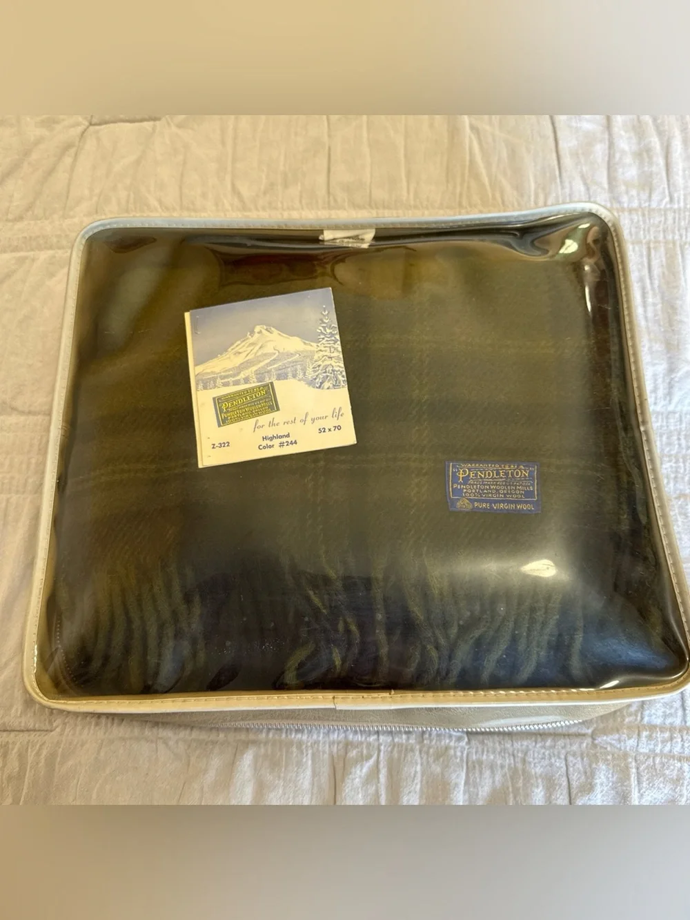 VTG Pendleton 100% Virgin Wool Plaid Tartan Fringe Blanket Throw 52